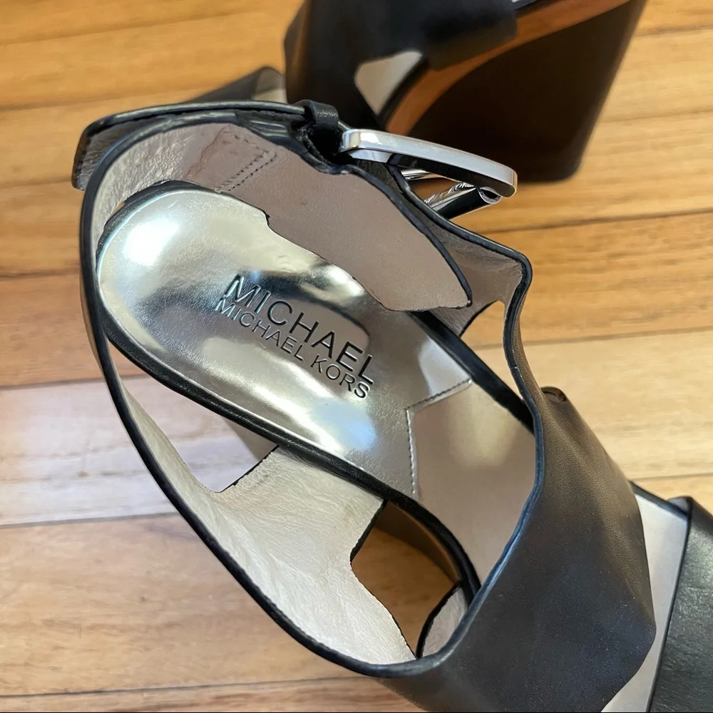 Michael Kors Carla Platform Wedge Sandals **PLEASE READ DESCRIPTION** L7.5/R7 - Picture 7 of 10